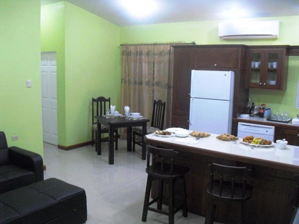 Piarco Village Suites Ngoại thất bức ảnh