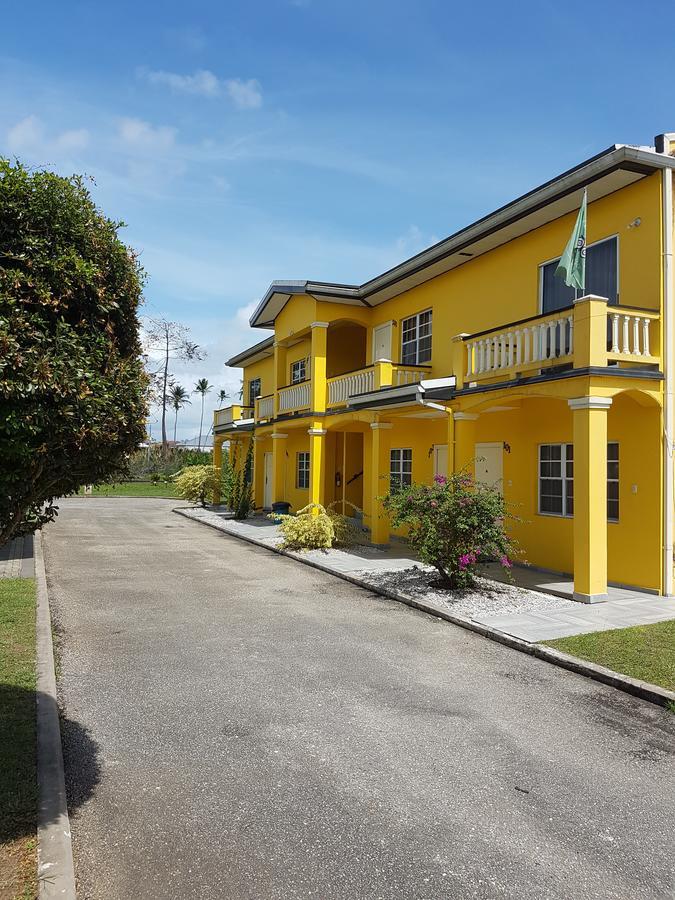 Piarco Village Suites Ngoại thất bức ảnh