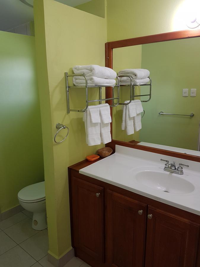 Piarco Village Suites Ngoại thất bức ảnh